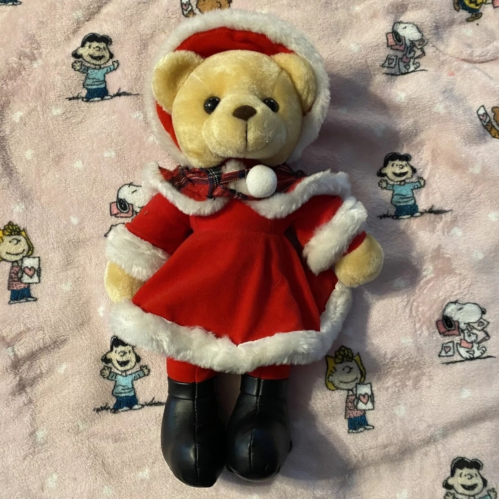 Vintage 1992 Shilla Plush Stuffed Animal Christmas Santa Bear Red Plaid Outfit